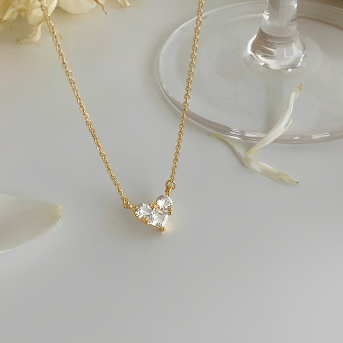 Cordate Shape Pendant With Chain