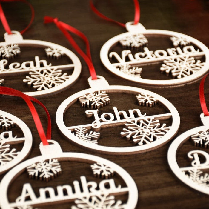 Custom Family And Pet Name Ornament