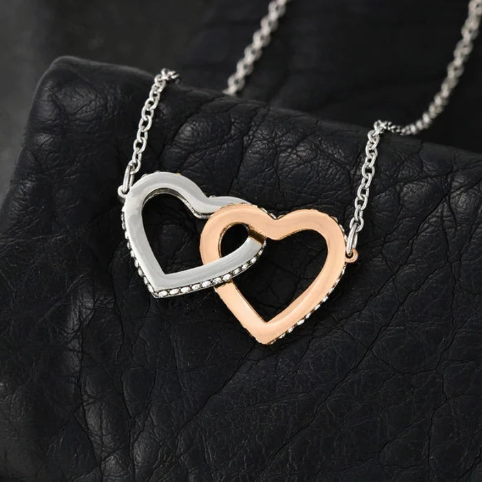 Interlocking Elegant Cordate Necklace