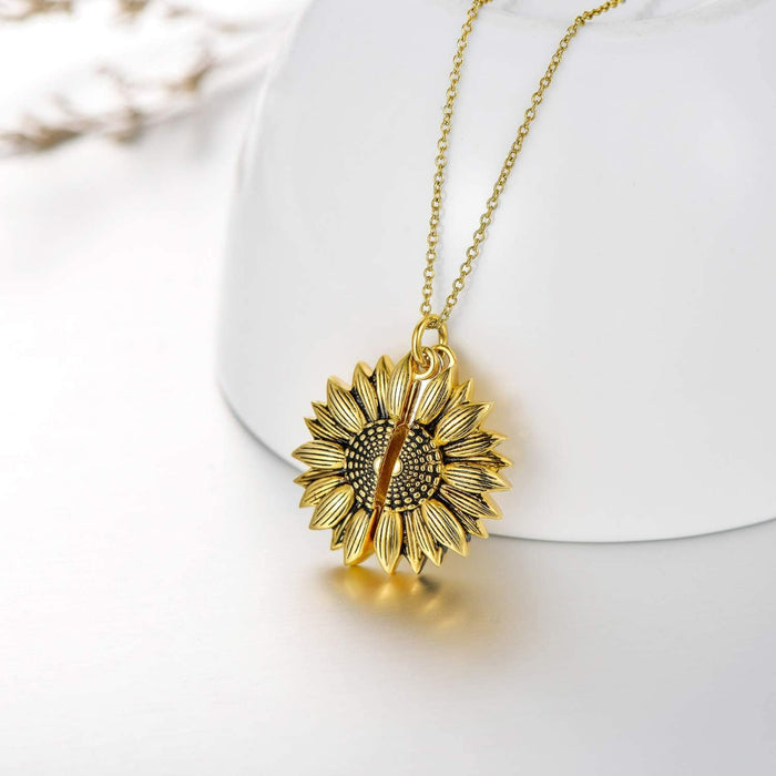 Sunflower Shape Pendant Necklace