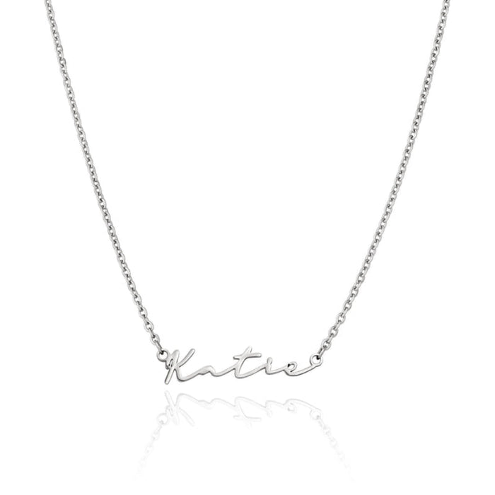 Personalized Touch With Fashionable Name Necklace