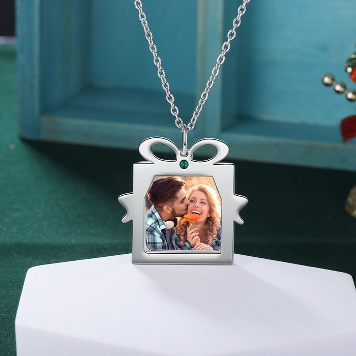 Customized Memory Photo Necklace for Woman